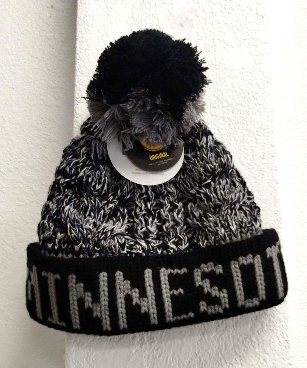 Black/Gray Pom Hat